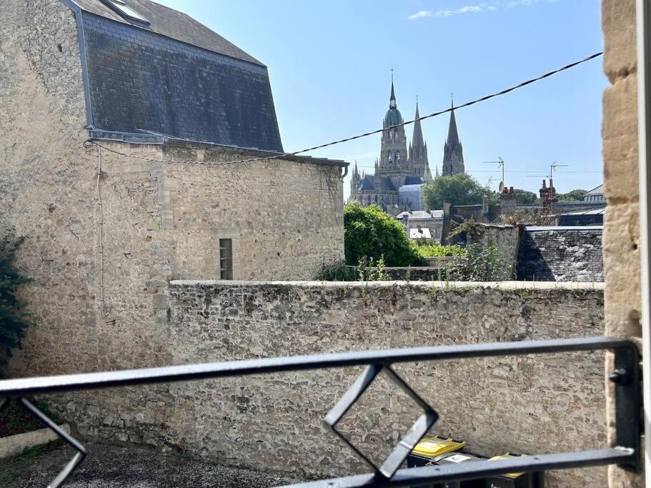 Le Cocon Bayeusain X Parking By Melrose Bayeux Esterno foto